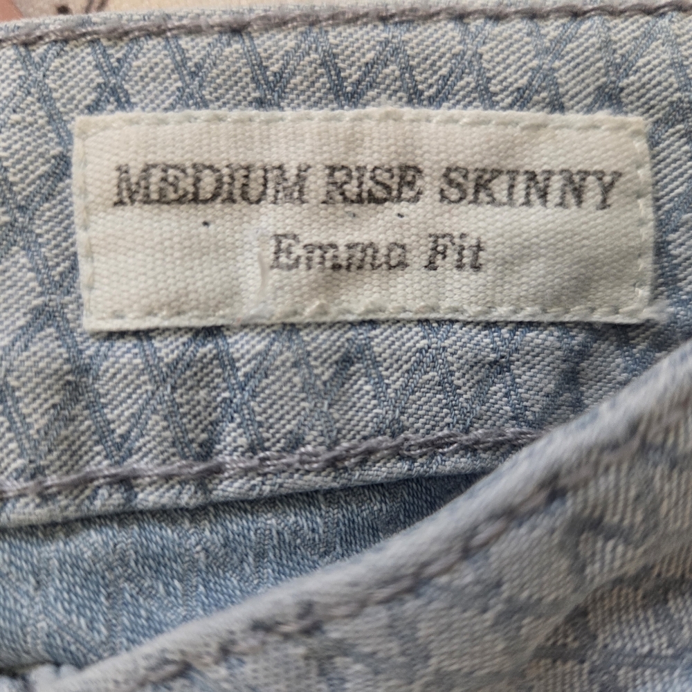 Light Blue Patterned Jeans - Picture 6 of 14
